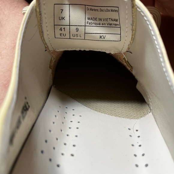 Dr. Martens 1461 Virginia Soft Leather Shoes Women's Size 9 Pastel Yellow - Picture 7 of 14